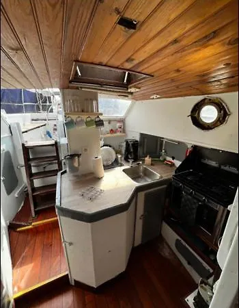 Bateau Watson Accueillant & Chaleureux *