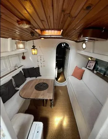 Bateau Watson Accueillant & Chaleureux Ouistreham