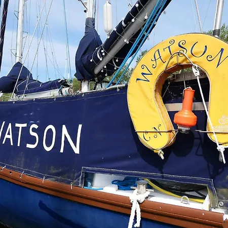 Bateau Watson Accueillant & Chaleureux Botel Ouistreham